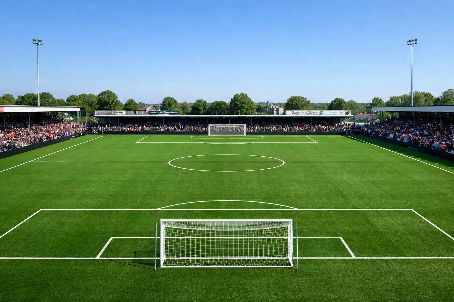 Keuken Kampioen Divisie wedstrijd in een kleiner stadion
